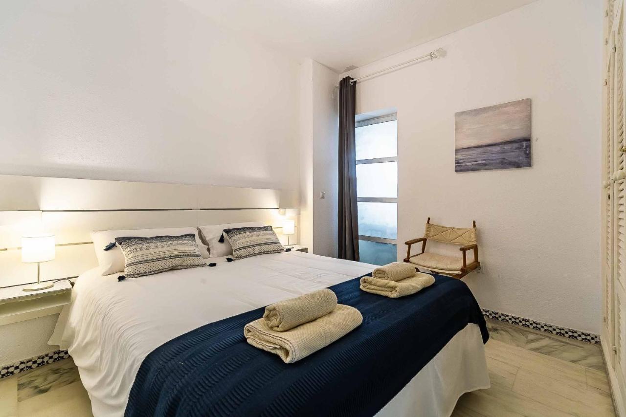 Sur Suites Castillo Fuengirola Exterior photo
